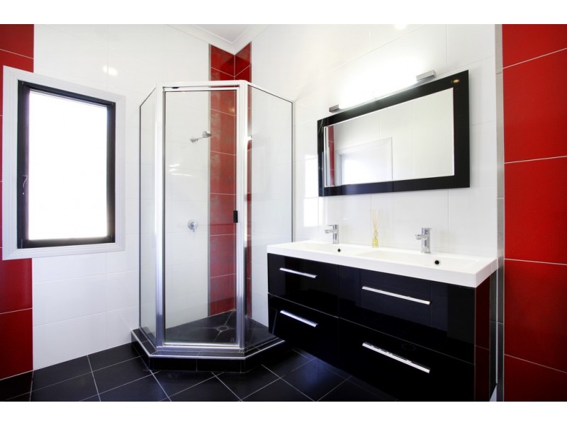 1 Armada Crescent, Jubilee Pocket QLD 4802