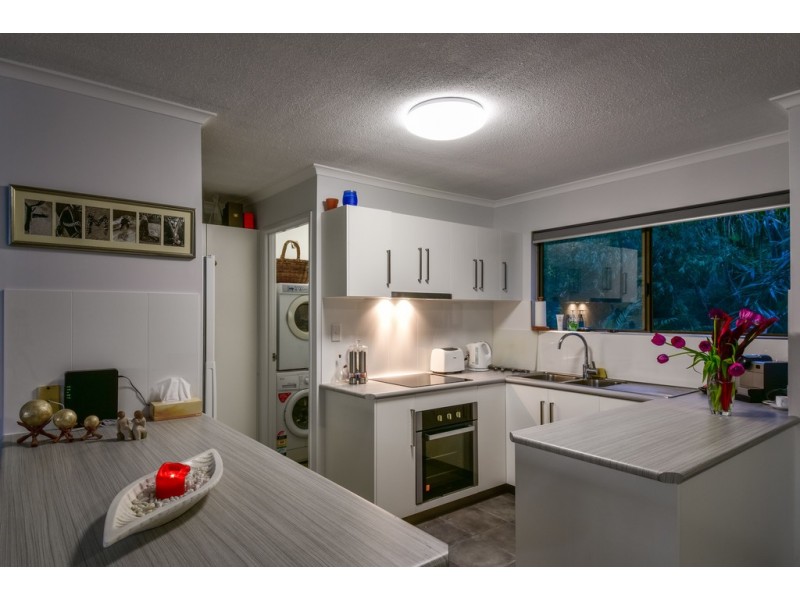 127/4 Eshelby Drive, Cannonvale QLD 4802