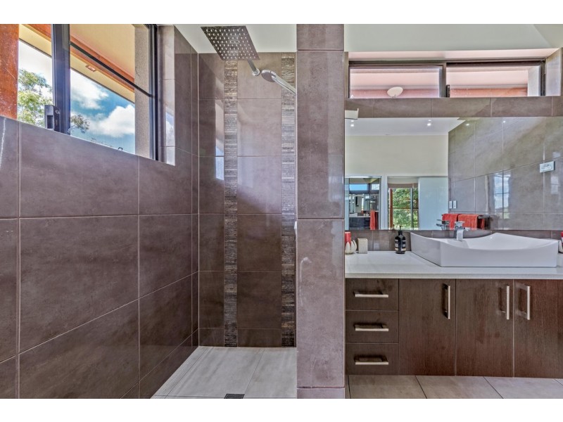 77 Windemere Drive, Strathdickie QLD 4800