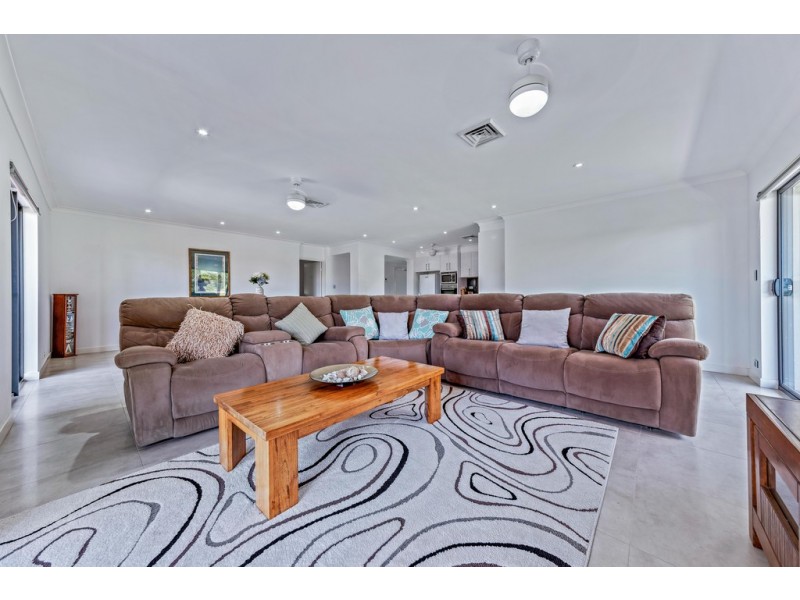 77 Windemere Drive, Strathdickie QLD 4800