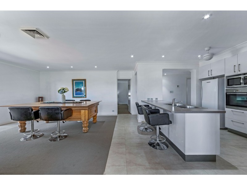 77 Windemere Drive, Strathdickie QLD 4800