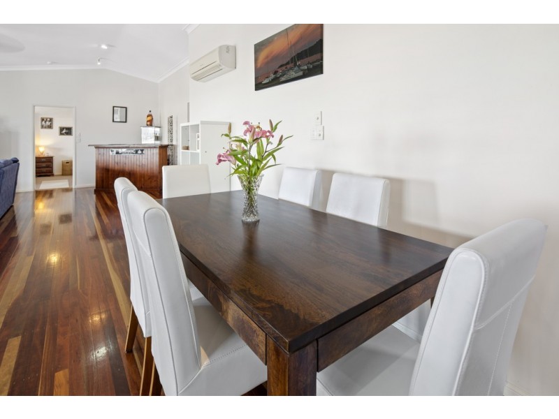 61 Eshelby Drive, Cannonvale QLD 4802