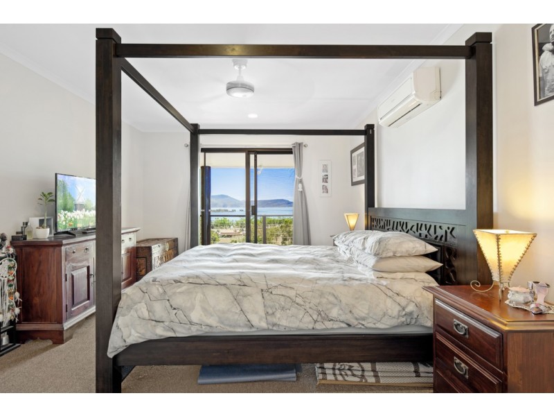 61 Eshelby Drive, Cannonvale QLD 4802