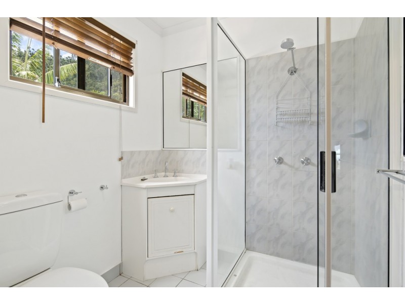 61 Eshelby Drive, Cannonvale QLD 4802