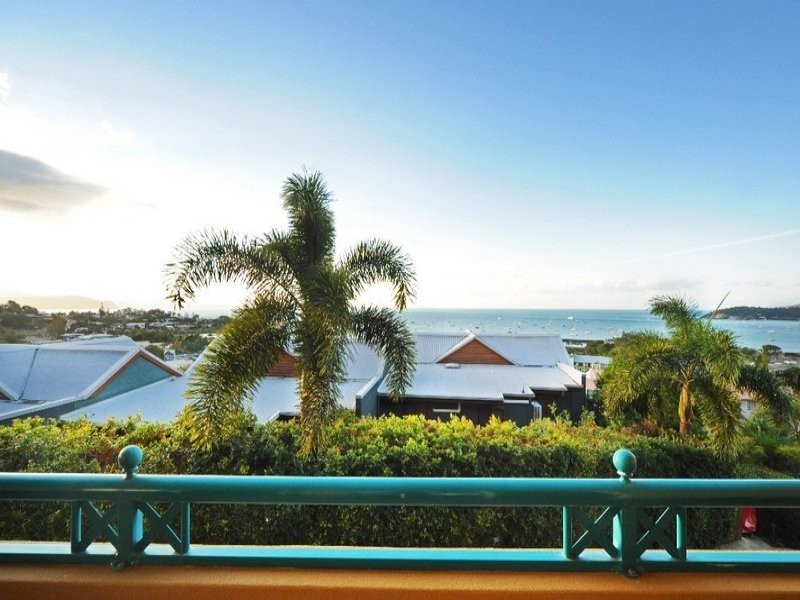 3/10 Golden Orchid Drive, Airlie Beach QLD 4802