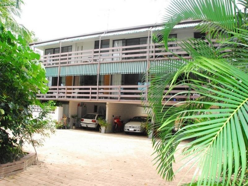 14 Beach Road, Cannonvale QLD 4802