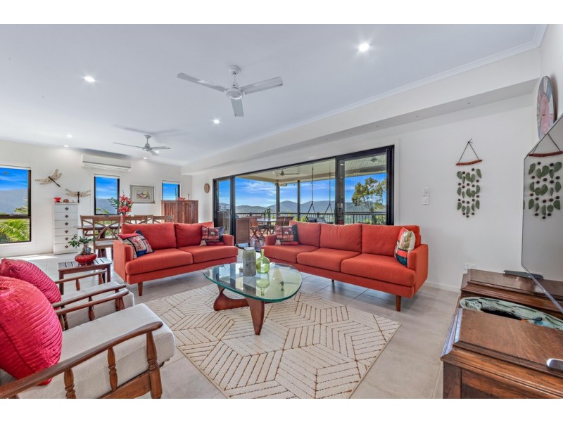 200 Staniland Drive, Strathdickie QLD 4800