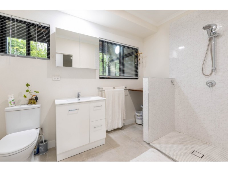 200 Staniland Drive, Strathdickie QLD 4800