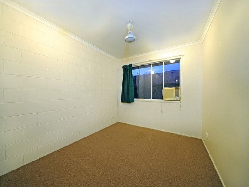 2/169 Shute Harbour Road, Cannonvale QLD 4802