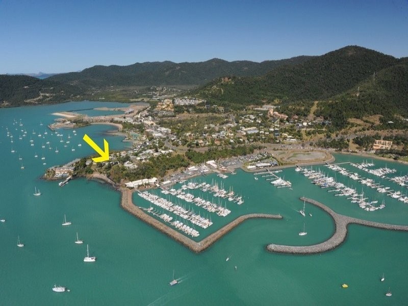 13 Ocean View Avenue, Airlie Beach QLD 4802
