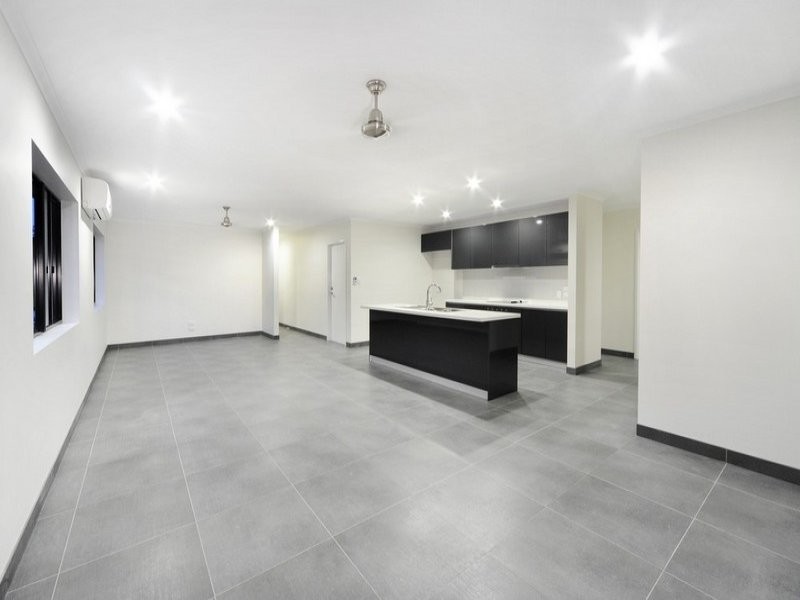 59 Parker Road, Cannonvale QLD 4802
