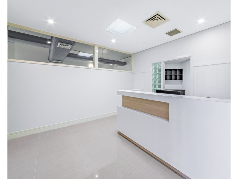 2/2 Island Drive, Cannonvale QLD 4802