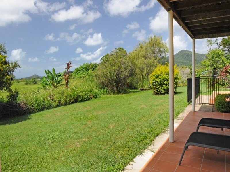 1 Kookaburra Rise Estate, Cannonvale QLD 4802