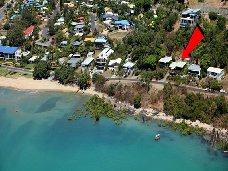 12 Coral Esplanade, Cannonvale QLD 4802