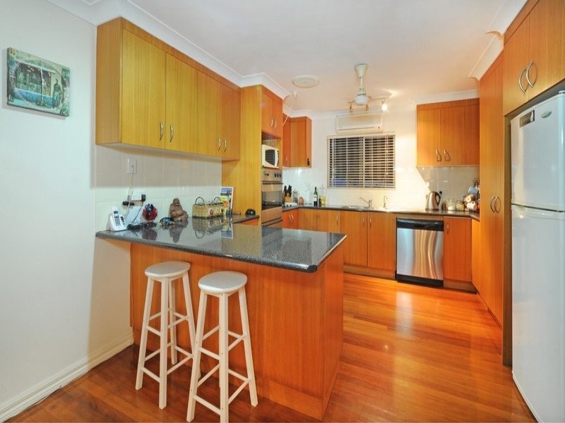 12 Coral Esplanade, Cannonvale QLD 4802