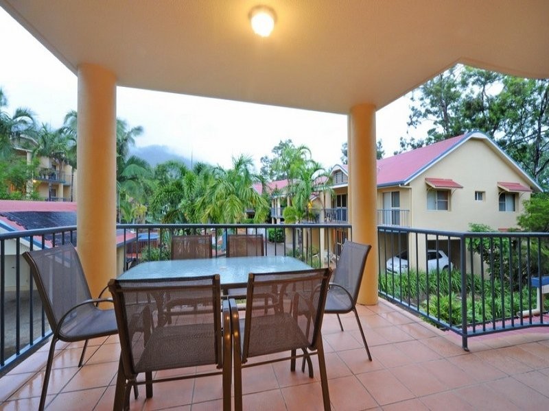 10/24 Beach Road, Cannonvale QLD 4802