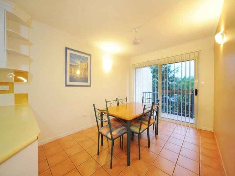 10/24 Beach Road, Cannonvale QLD 4802