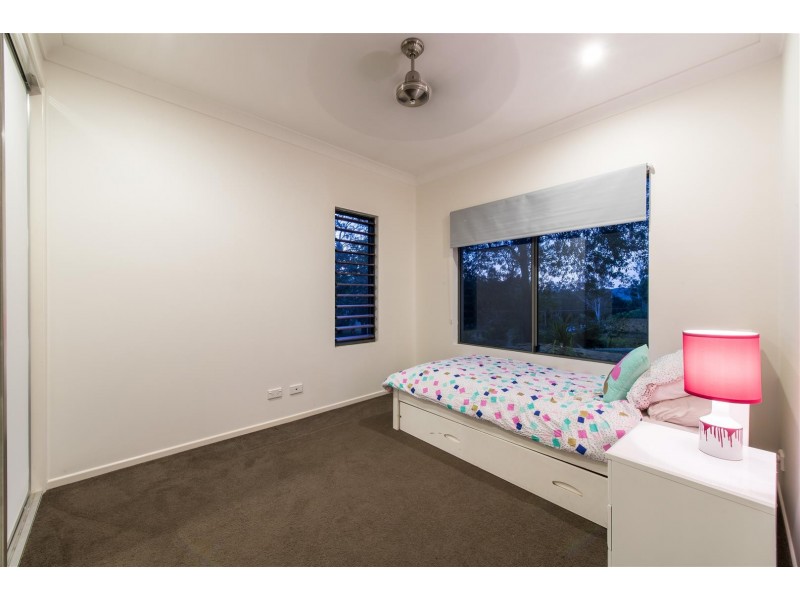 64 Hibiscus Road, Cannonvale QLD 4802