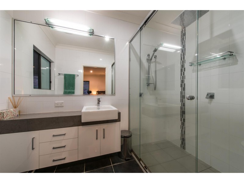 64 Hibiscus Road, Cannonvale QLD 4802