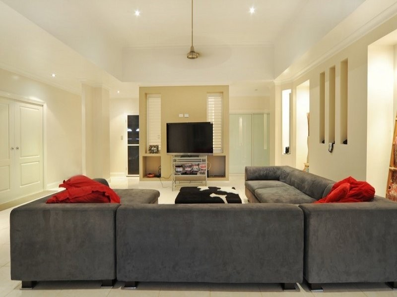 63 Galbraith Park Drive, Cannonvale QLD 4802