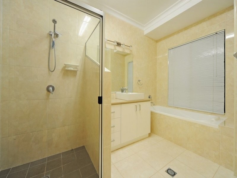 63 Galbraith Park Drive, Cannonvale QLD 4802