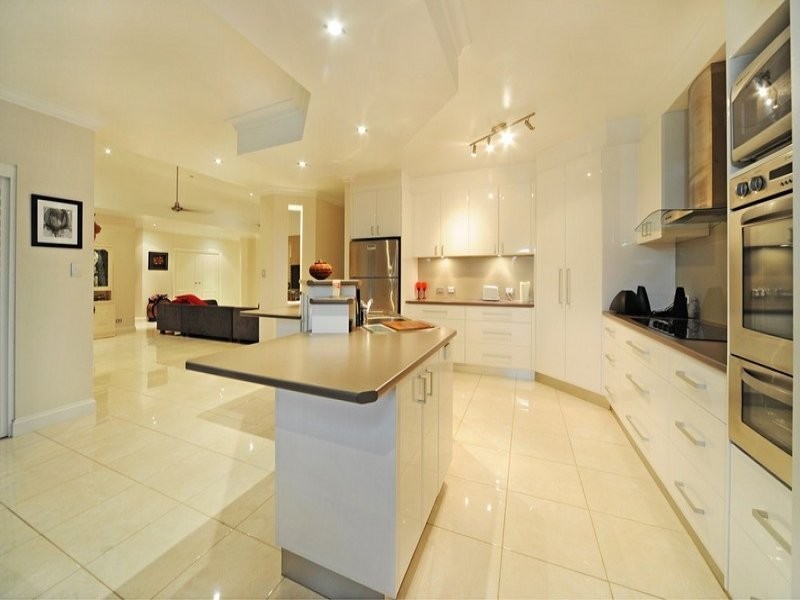 63 Galbraith Park Drive, Cannonvale QLD 4802