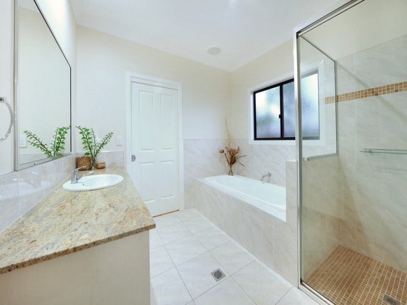 34 Sunset Drive, Jubilee Pocket QLD 4802