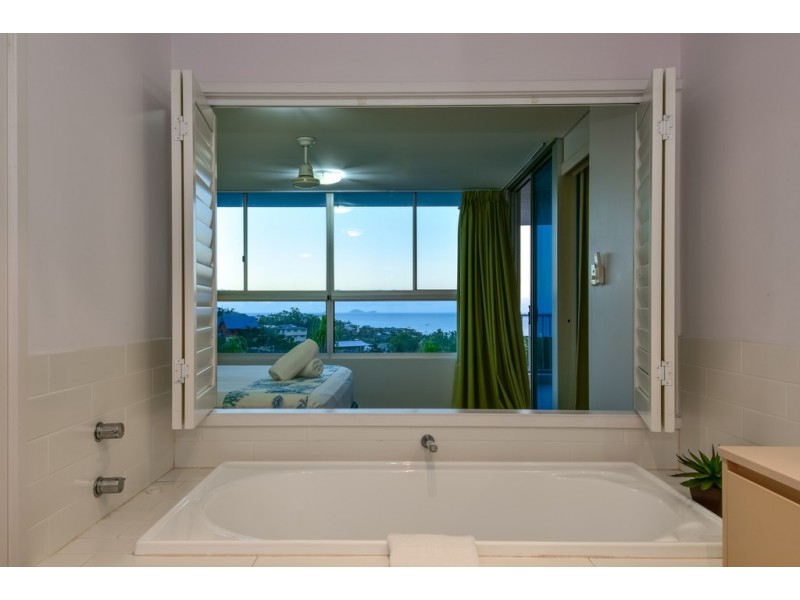 22/18 Raintree Place, Airlie Beach QLD 4802