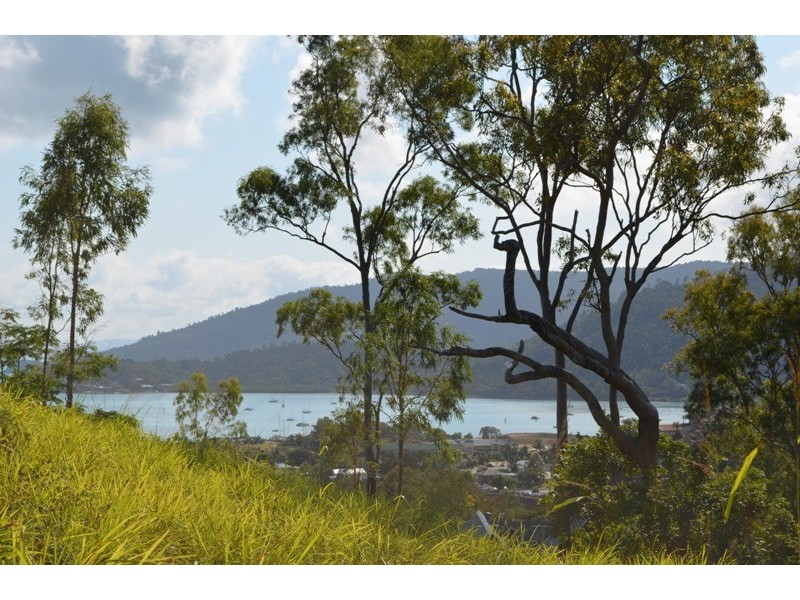 4 Laguna Court, Airlie Beach QLD 4802
