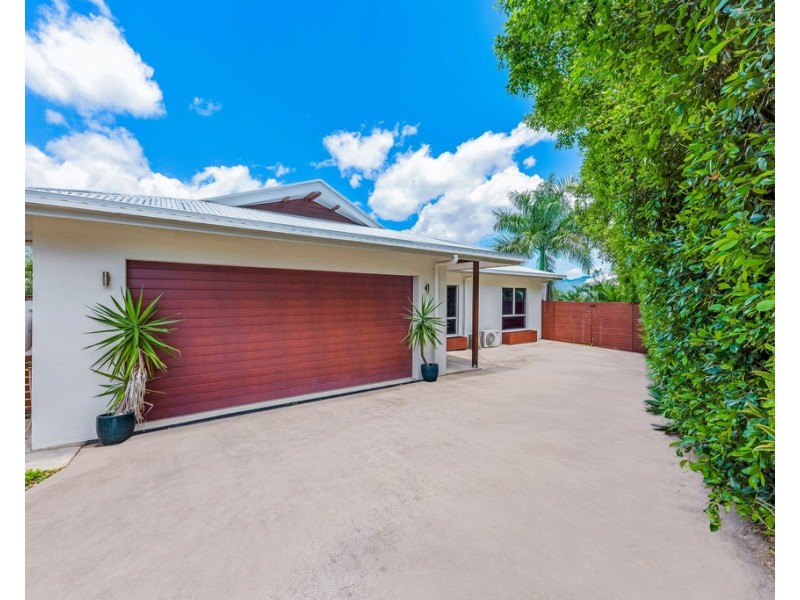 11 Johnswood Close, Cannonvale QLD 4802