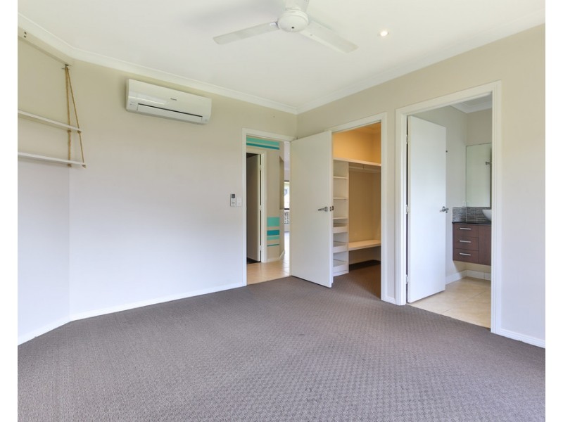 9 Twin Creek Court, Cannonvale QLD 4802