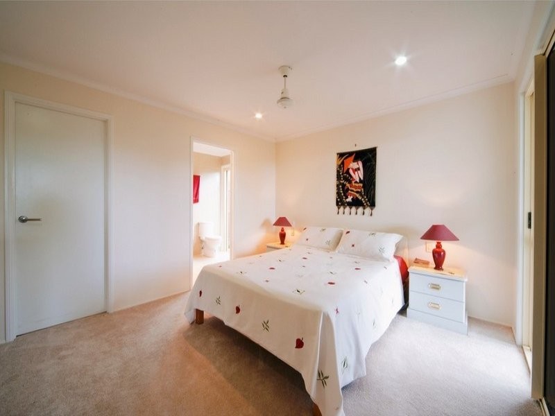 3 Braithwaite Court, Cannonvale QLD 4802