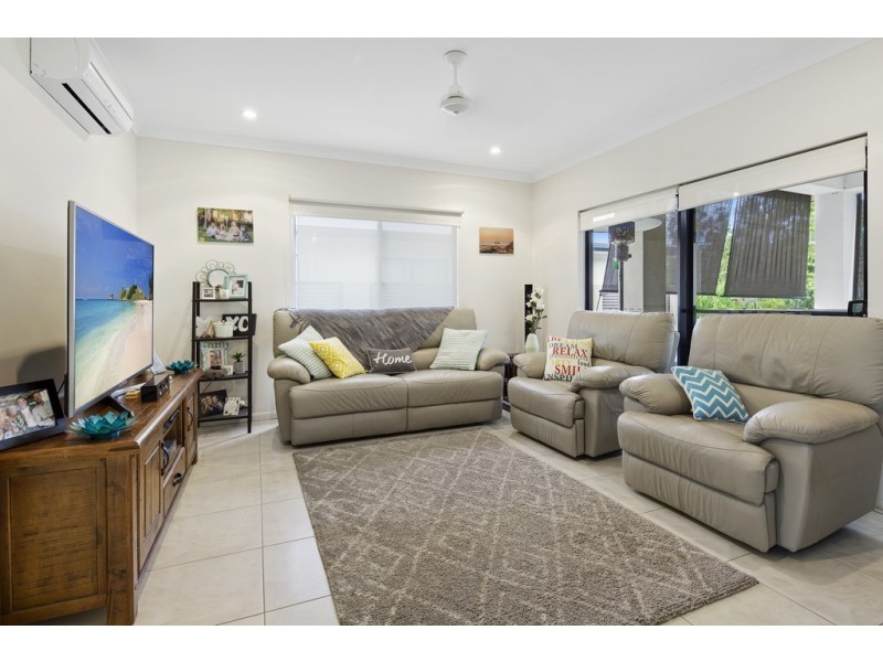 14 Waite Creek Court, Cannonvale QLD 4802