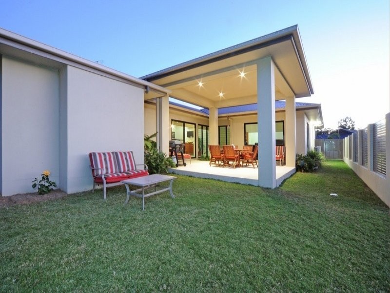 14 Waite Creek Court, Cannonvale QLD 4802