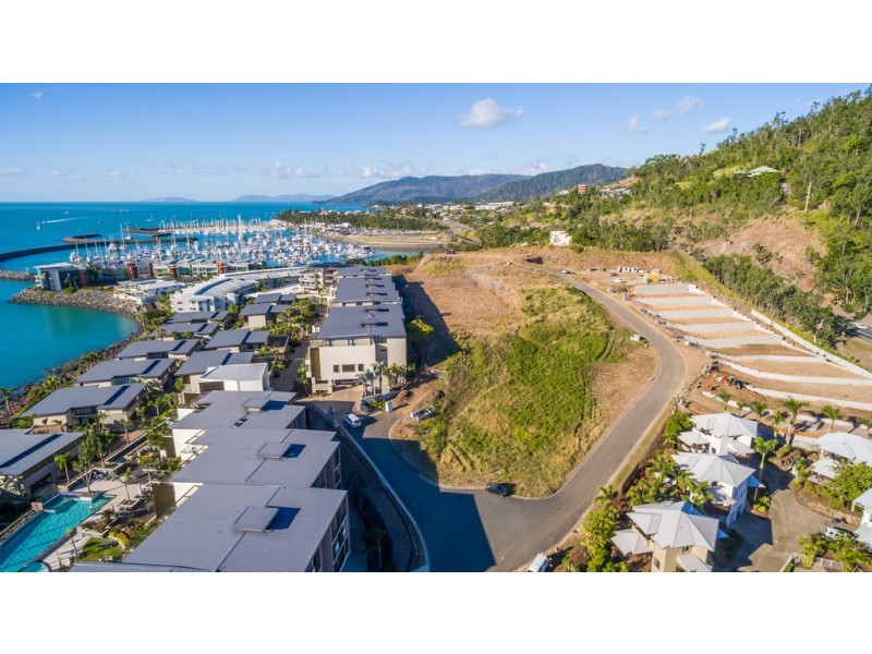 17 Altmann Avenue, Cannonvale QLD 4802