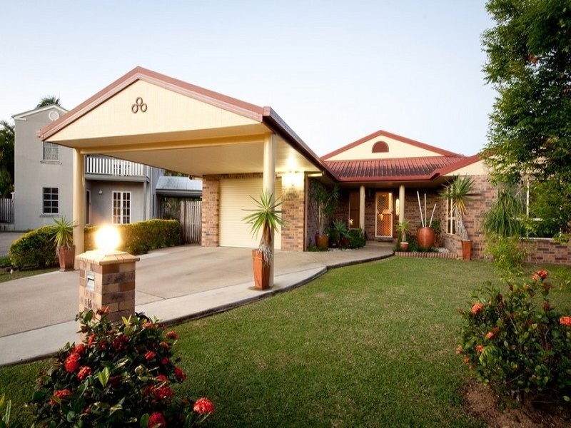 16 Trojan Court, Proserpine QLD 4800