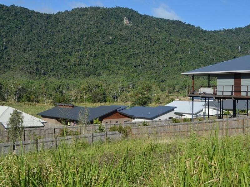 3 Scenic Ridge Drive, Cannonvale QLD 4802