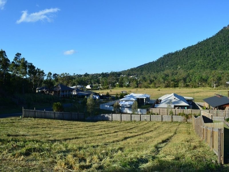 3 Scenic Ridge Drive, Cannonvale QLD 4802