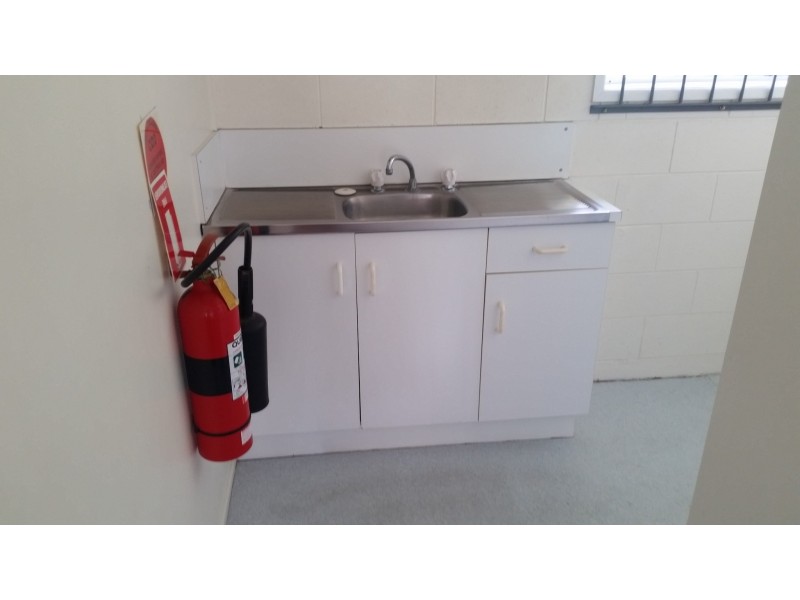 1/9-11 Island Drive, Cannonvale QLD 4802