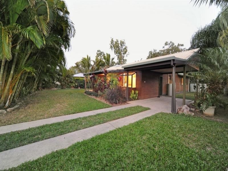 11 Wildlife Road, Jubilee Pocket QLD 4802