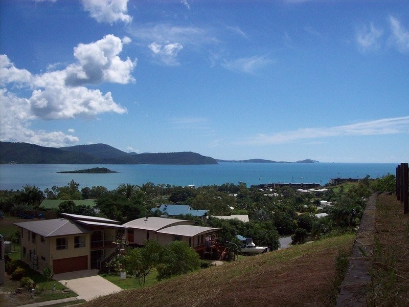 Lot 92 Whisper Bay Ridge Estate, Cannonvale QLD 4802