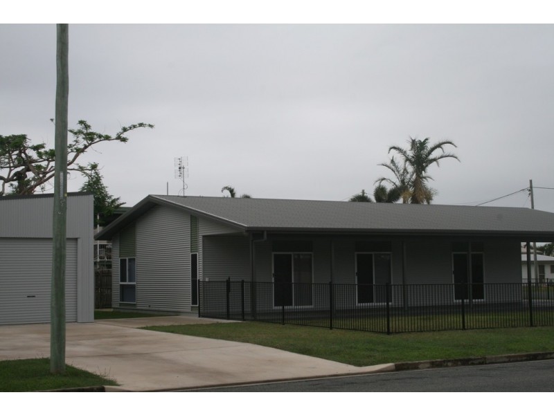 14 Phaff Street, Proserpine QLD 4800