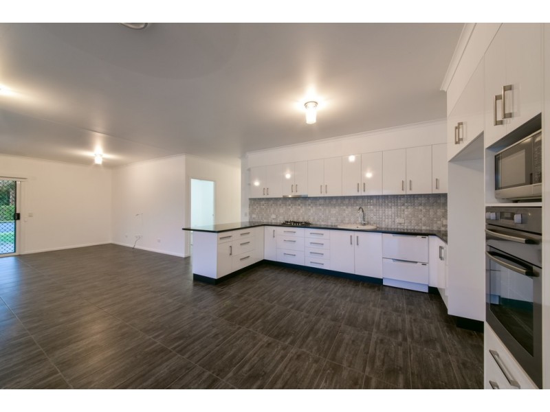 14 Phaff Street, Proserpine QLD 4800