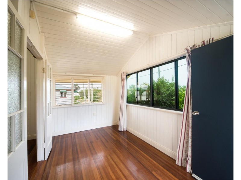 8 Telia Street, Proserpine QLD 4800