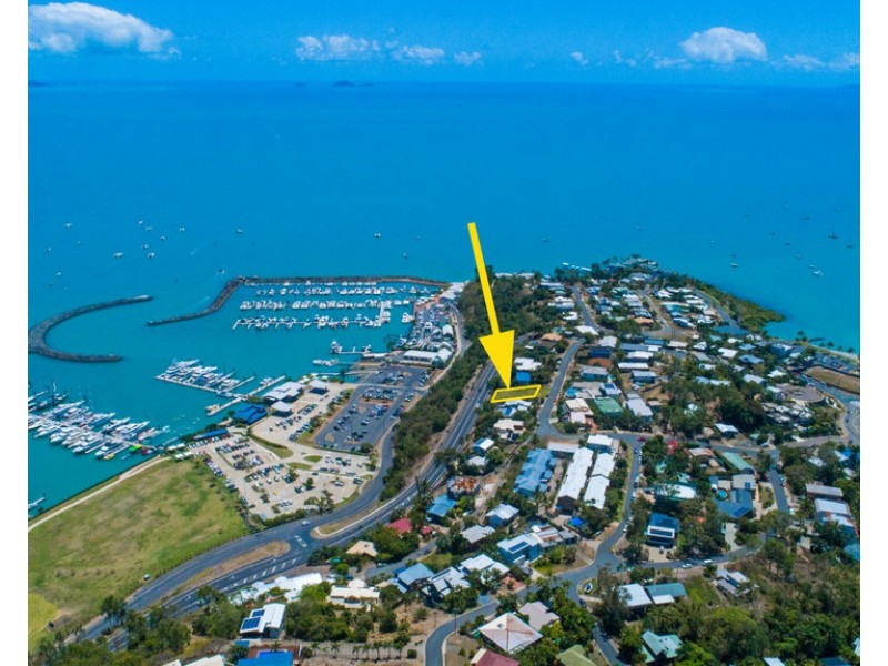 25 Airlie Crescent, Airlie Beach QLD 4802
