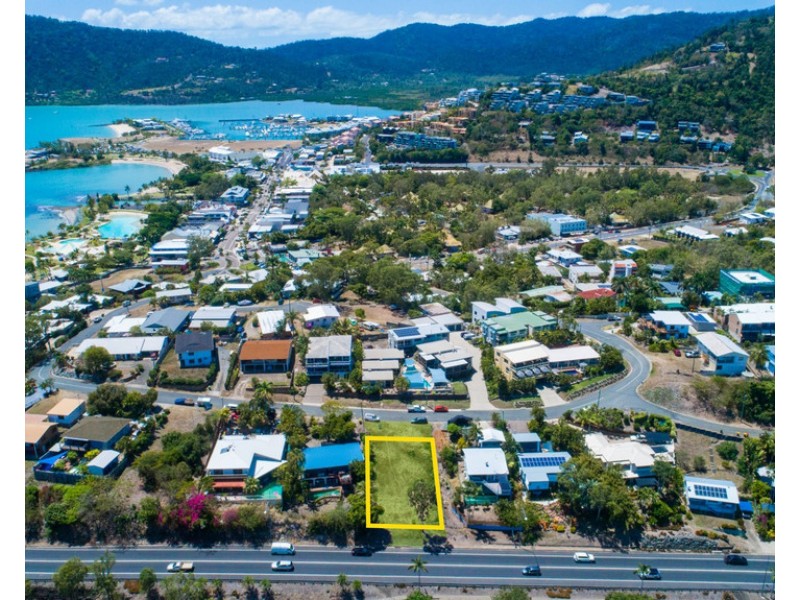 25 Airlie Crescent, Airlie Beach QLD 4802