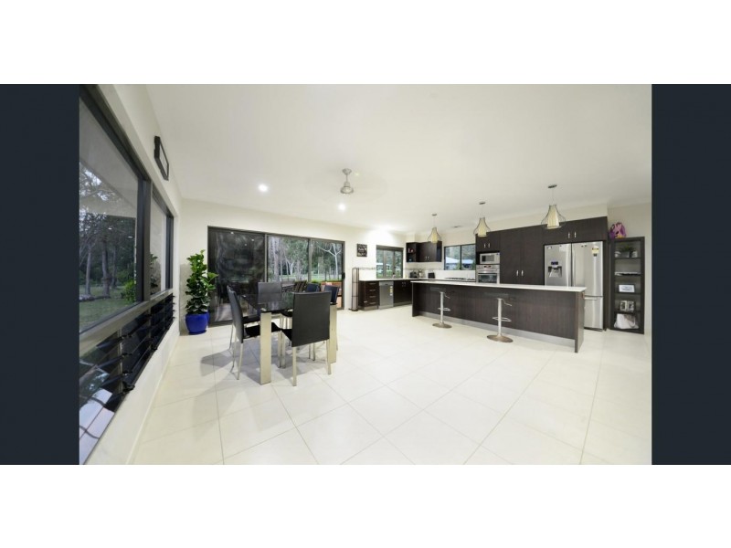 1 Remington Close, Cannonvale QLD 4802