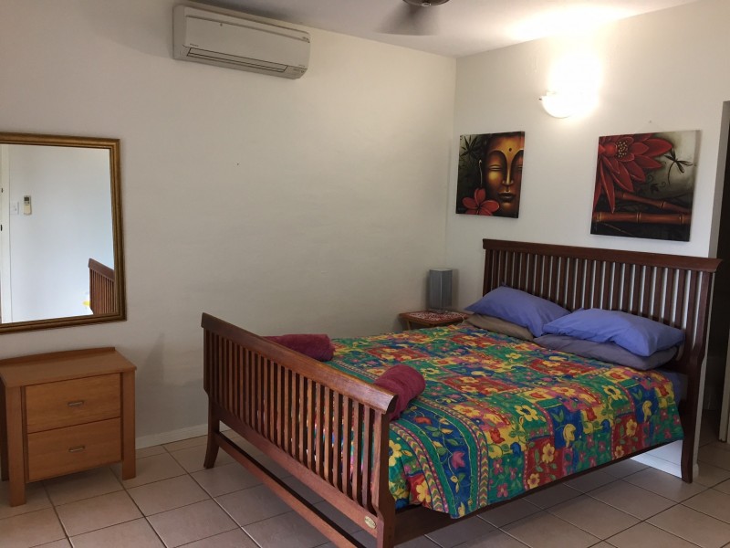 11 Jones Road, Cannonvale QLD 4802