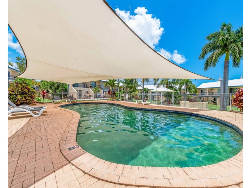 31/11 Island Drive, Cannonvale QLD 4802