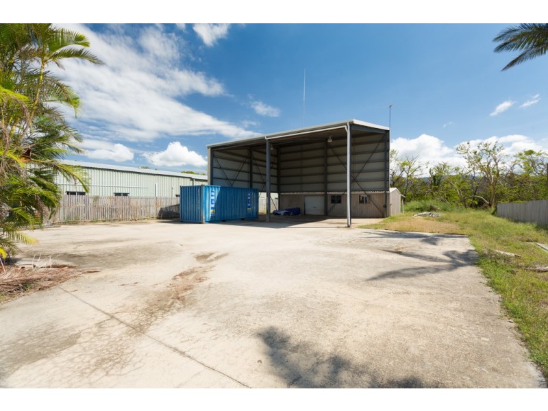 18 William Murray Drive, Cannonvale QLD 4802